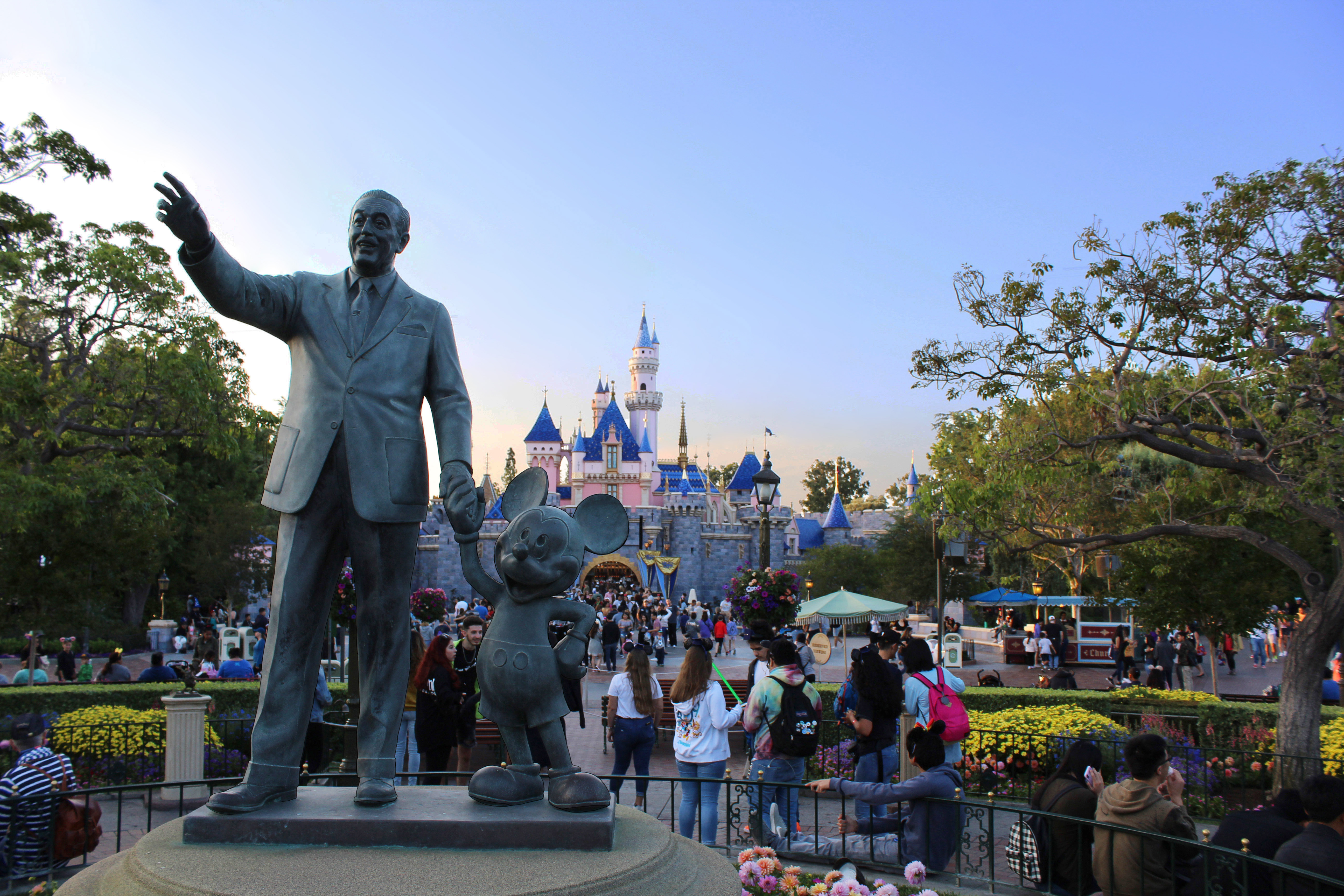 Walt Disney and Mickey Mouse, Disneyland