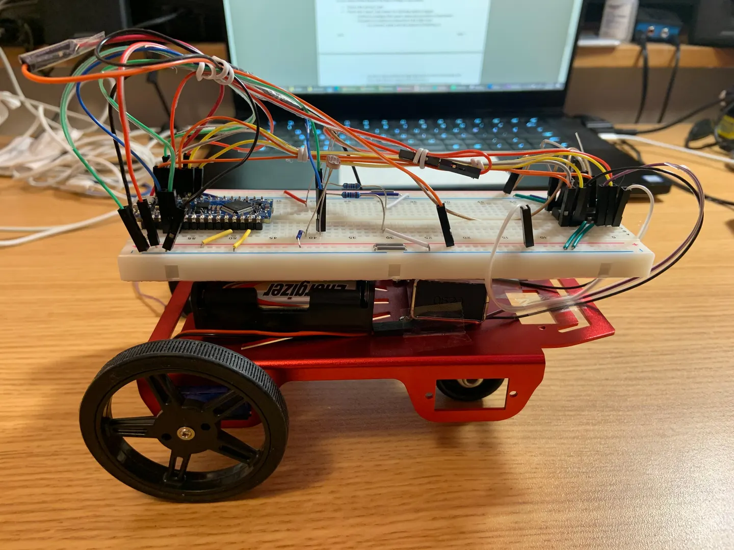 robot Side View for Lab 2: Light Following Robot - Part 2.